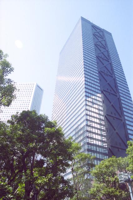 L'édifice Mitsui, dans le quartier Shinjuku.